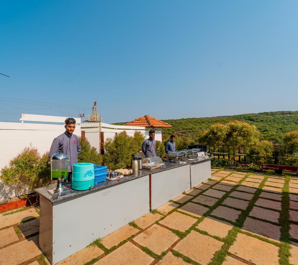 Red Button Resort Mahabaleshwar Exterior photo